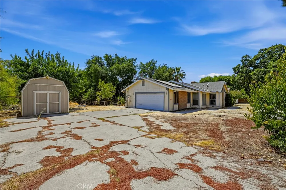 2235 Dunn Merced, CA 95340