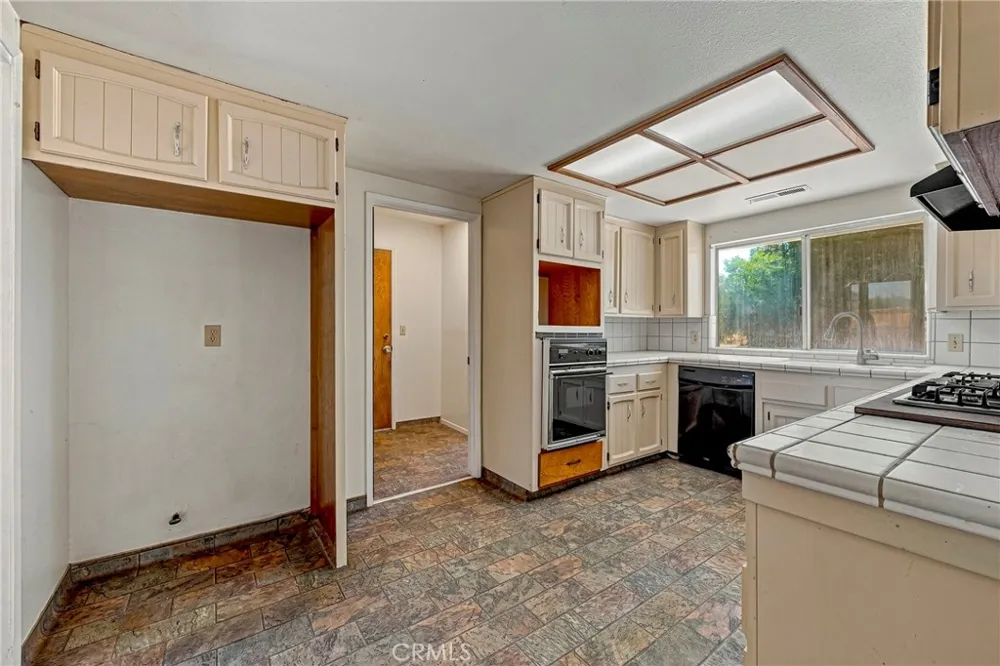 2235 Dunn Merced, CA 95340