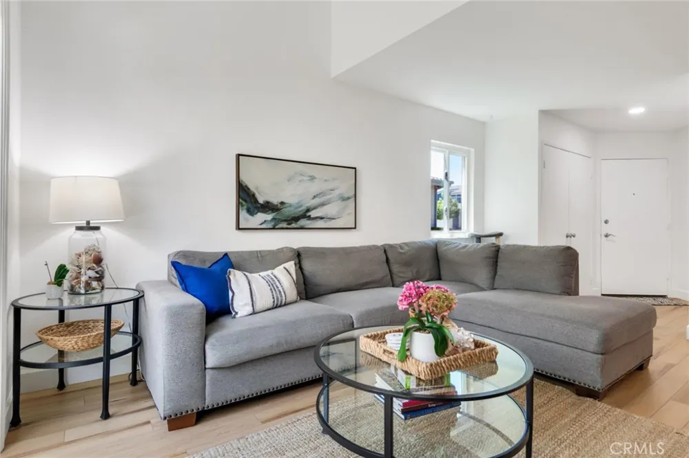 966 Michael #D Corona, CA 92881
