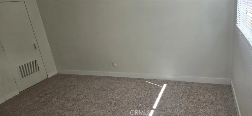 1483 Arizona San Bernardino, CA 92411
