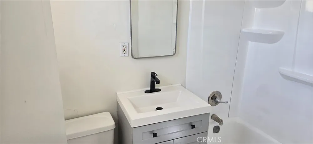 1483 Arizona San Bernardino, CA 92411