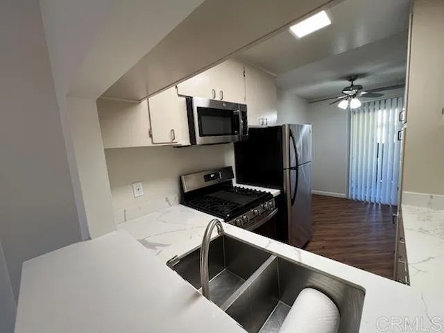 464 Woodland Avenue #B Chula Vista, CA 91910