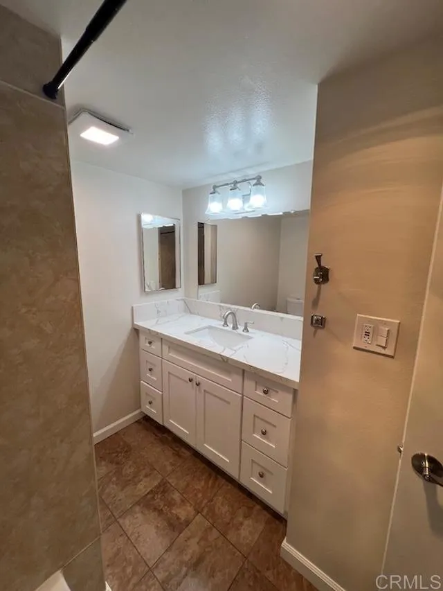 464 Woodland Avenue #B Chula Vista, CA 91910