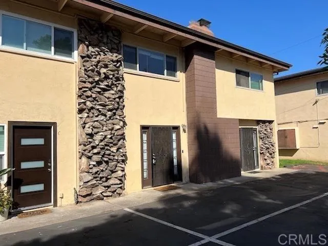 464 Woodland Avenue #B Chula Vista, CA 91910