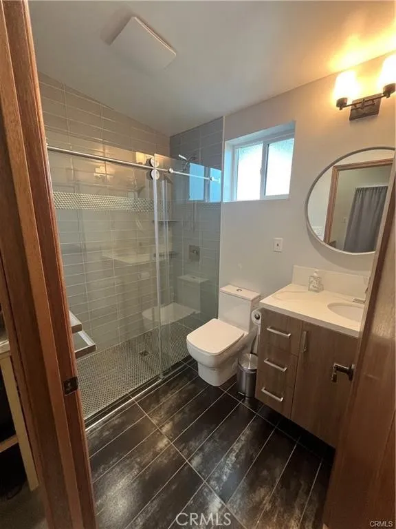 12213 Pine Norwalk, CA 90650