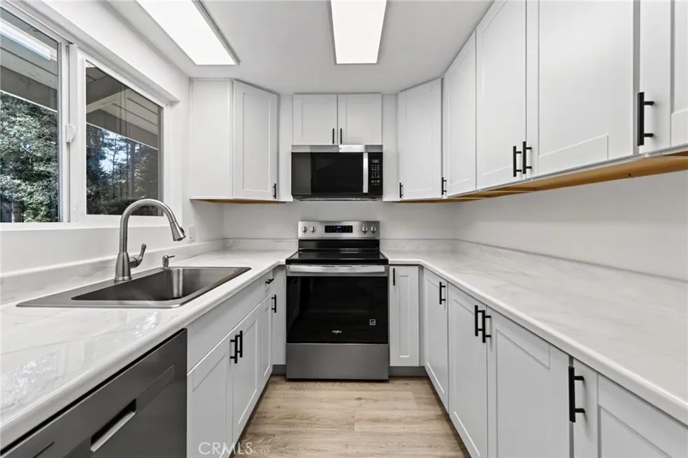 16901 Boice Fort Bragg, CA 95437