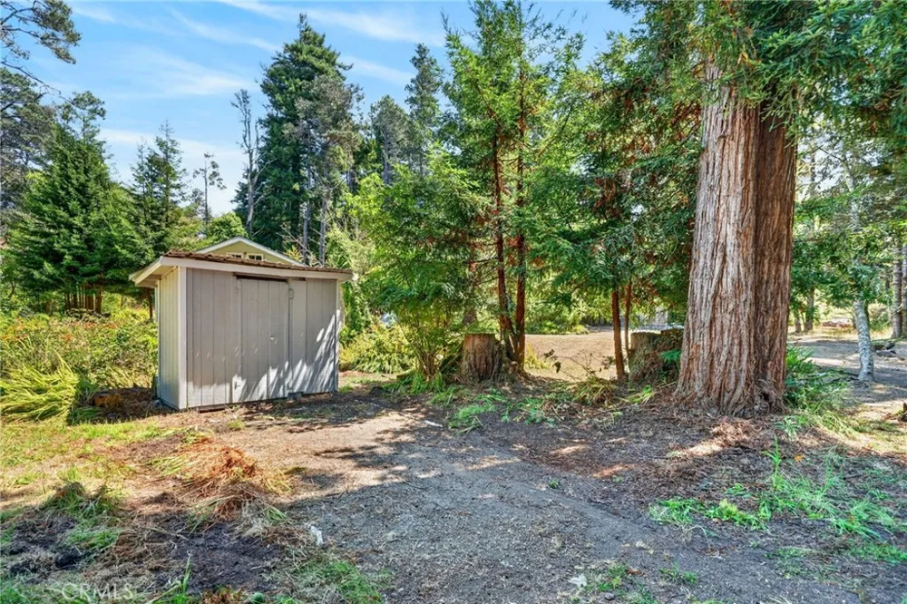 16901 Boice Fort Bragg, CA 95437