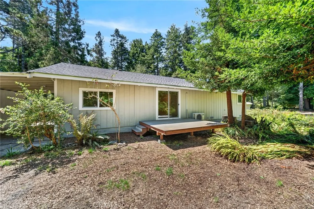 16901 Boice Fort Bragg, CA 95437