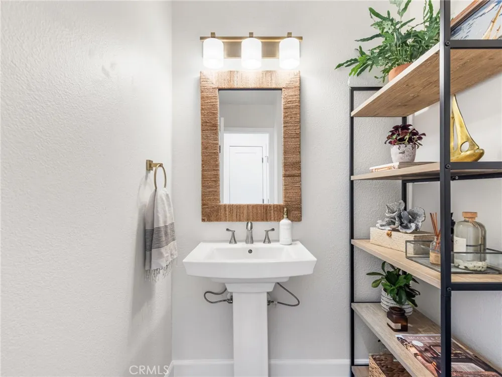 16 Calle Larspur Rancho Santa Margarita, CA 92688