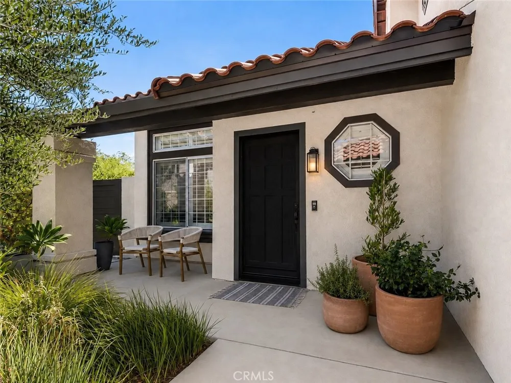 16 Calle Larspur Rancho Santa Margarita, CA 92688