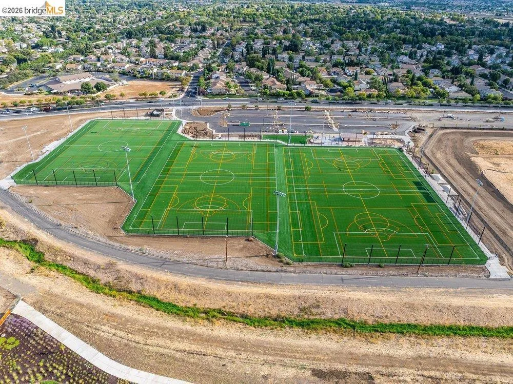 1700 Ashbourne Pl Brentwood, CA 94513