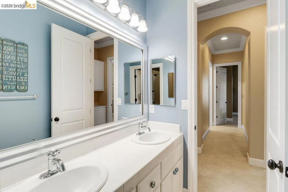 1700 Ashbourne Pl Brentwood, CA 94513