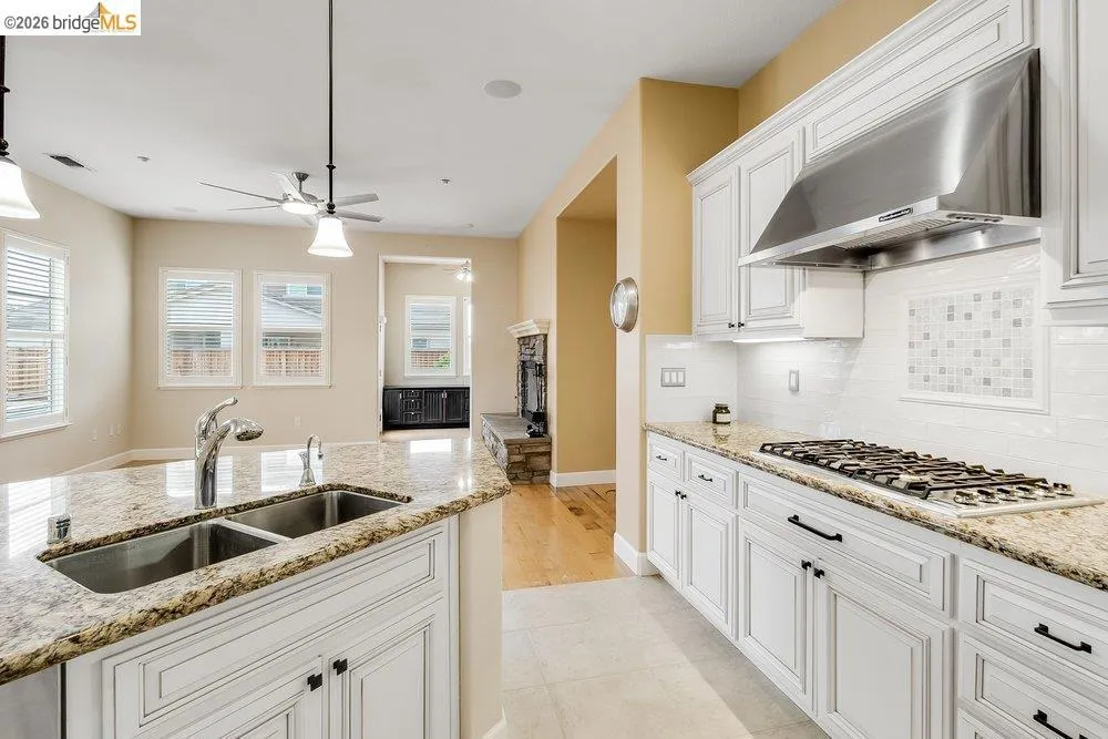 1700 Ashbourne Pl Brentwood, CA 94513
