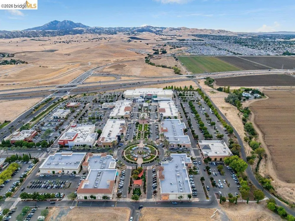 1700 Ashbourne Pl Brentwood, CA 94513