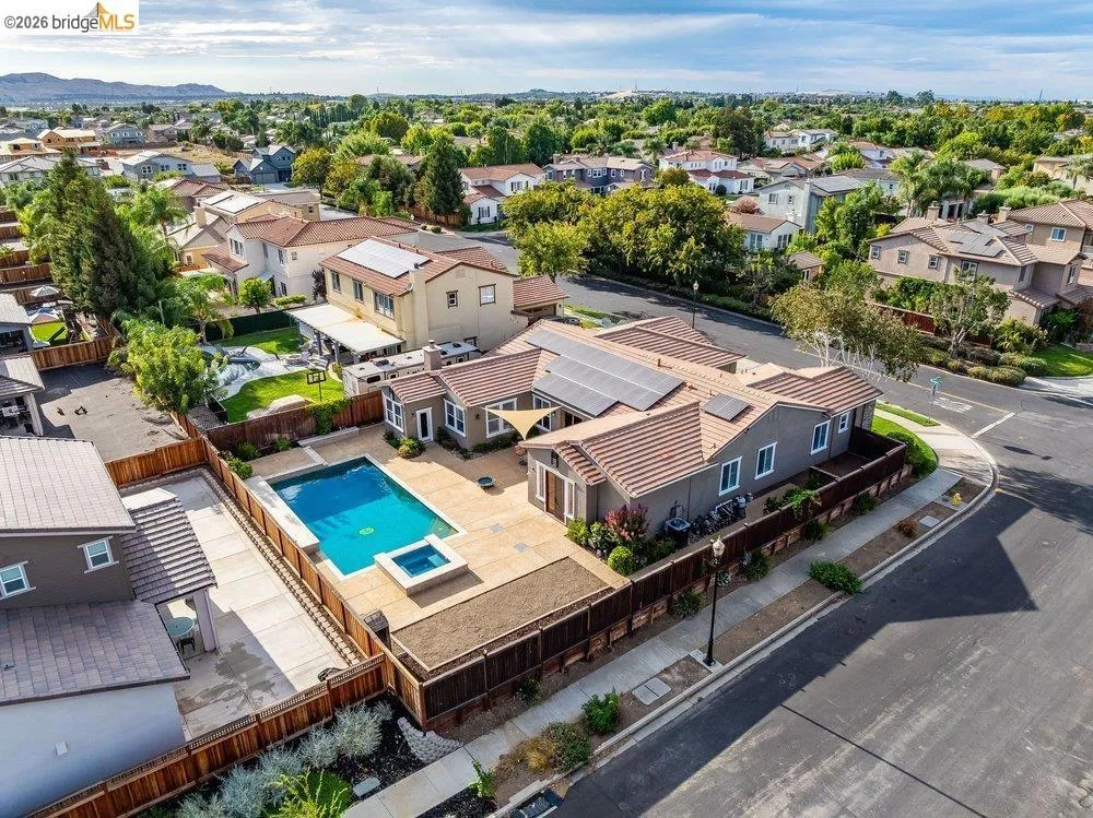 1700 Ashbourne Pl Brentwood, CA 94513
