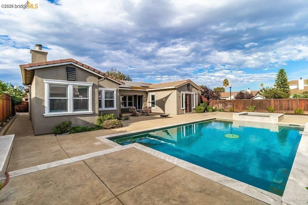 1700 Ashbourne Pl Brentwood, CA 94513