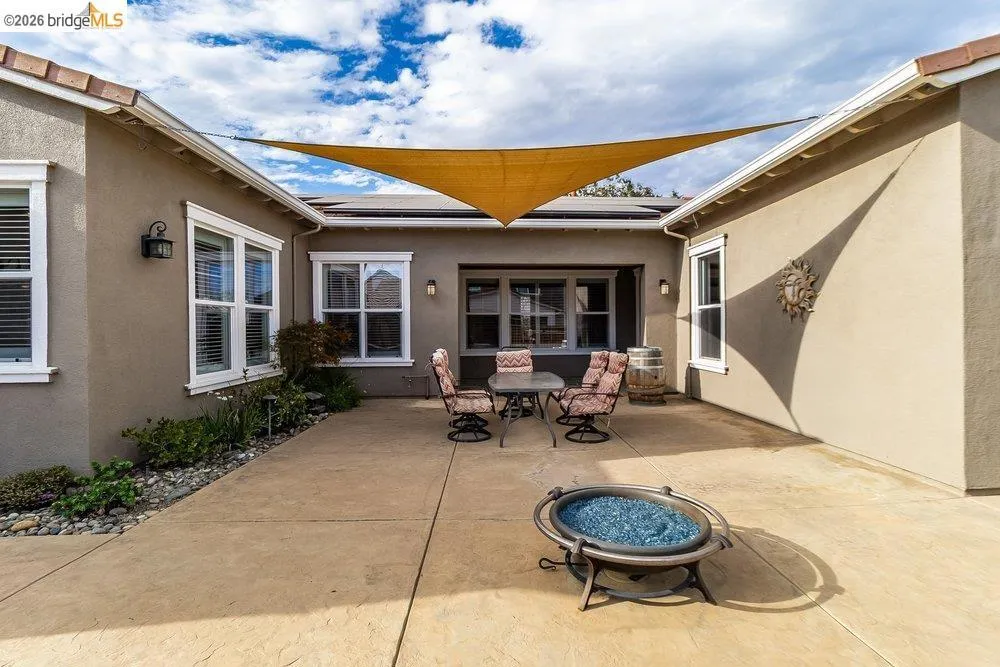1700 Ashbourne Pl Brentwood, CA 94513