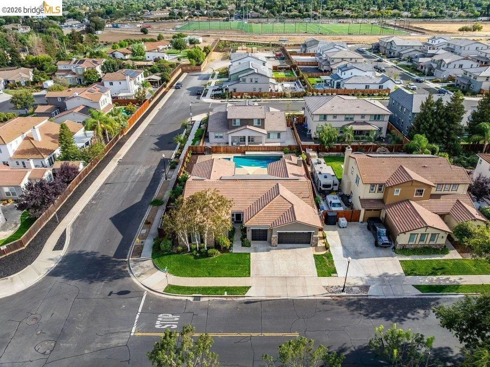 1700 Ashbourne Pl Brentwood, CA 94513