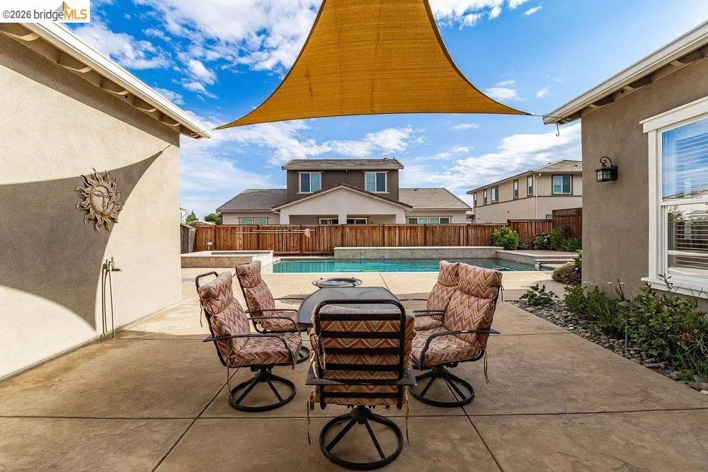 1700 Ashbourne Pl Brentwood, CA 94513