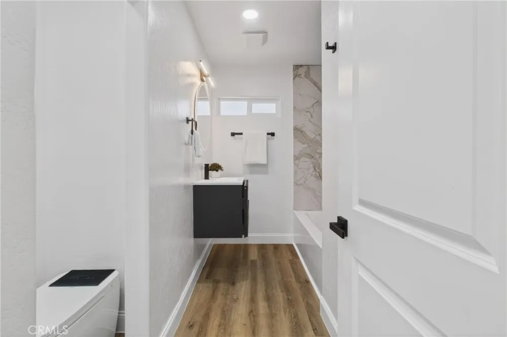 1127 W 19th Merced, CA 95340