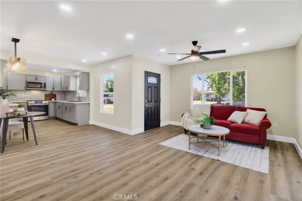 1127 W 19th Merced, CA 95340