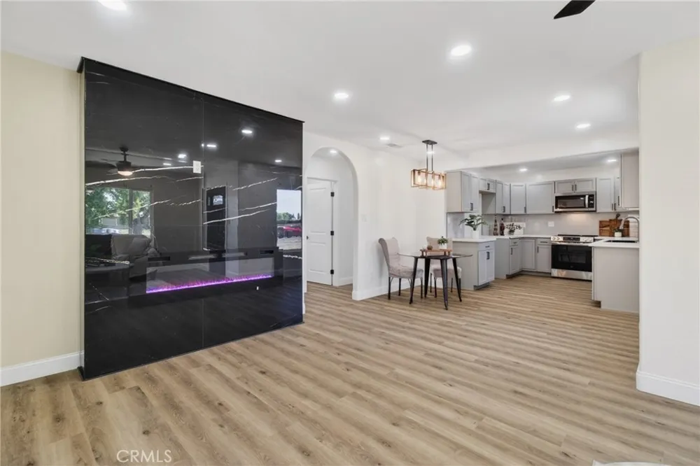 1127 W 19th Merced, CA 95340