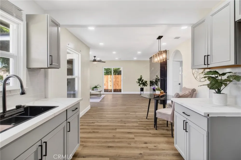1127 W 19th Merced, CA 95340