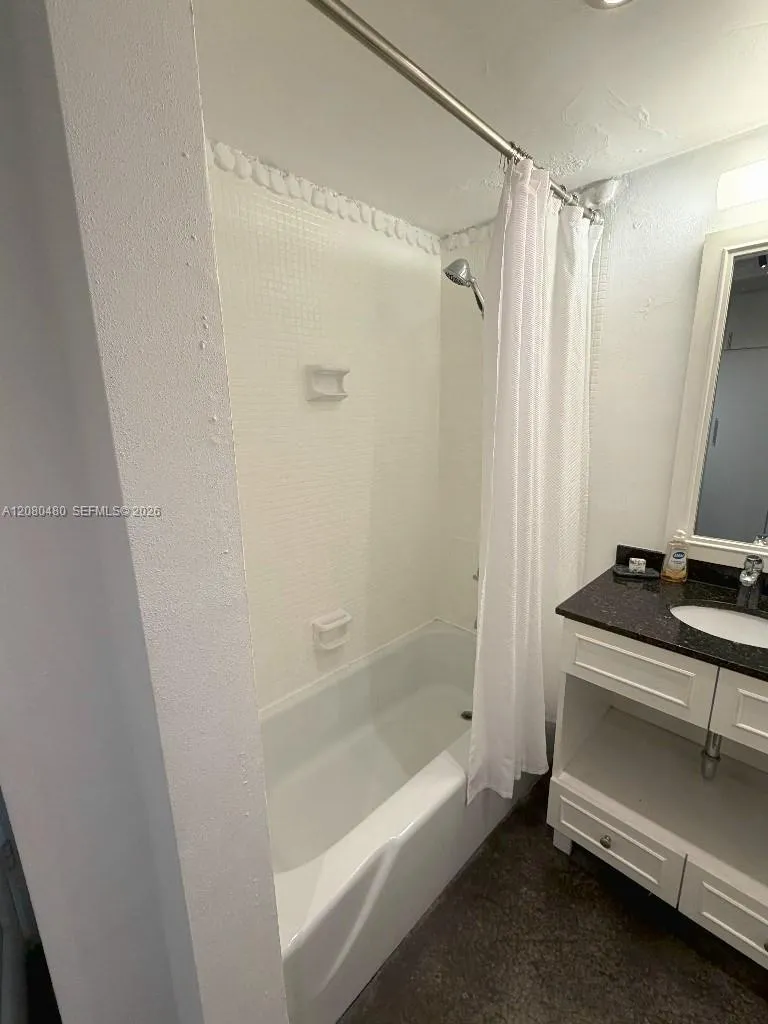 800 West Ave #342 Miami Beach, FL 33139