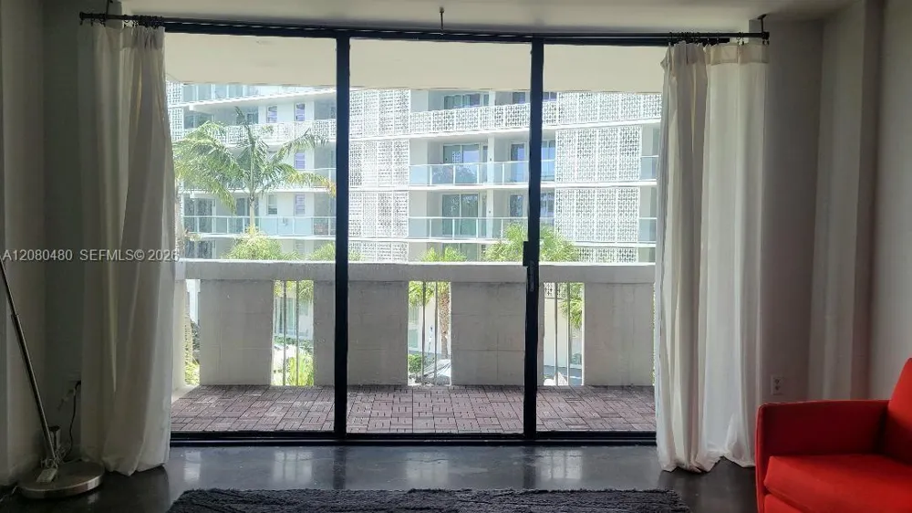 800 West Ave #342 Miami Beach, FL 33139