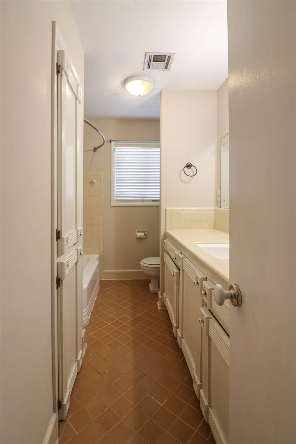 5920 E 25th Street S Tulsa, OK 74114