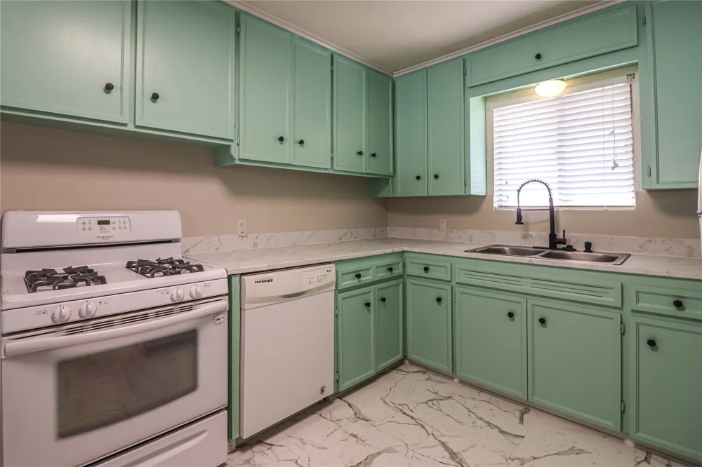 5920 E 25th Street S Tulsa, OK 74114