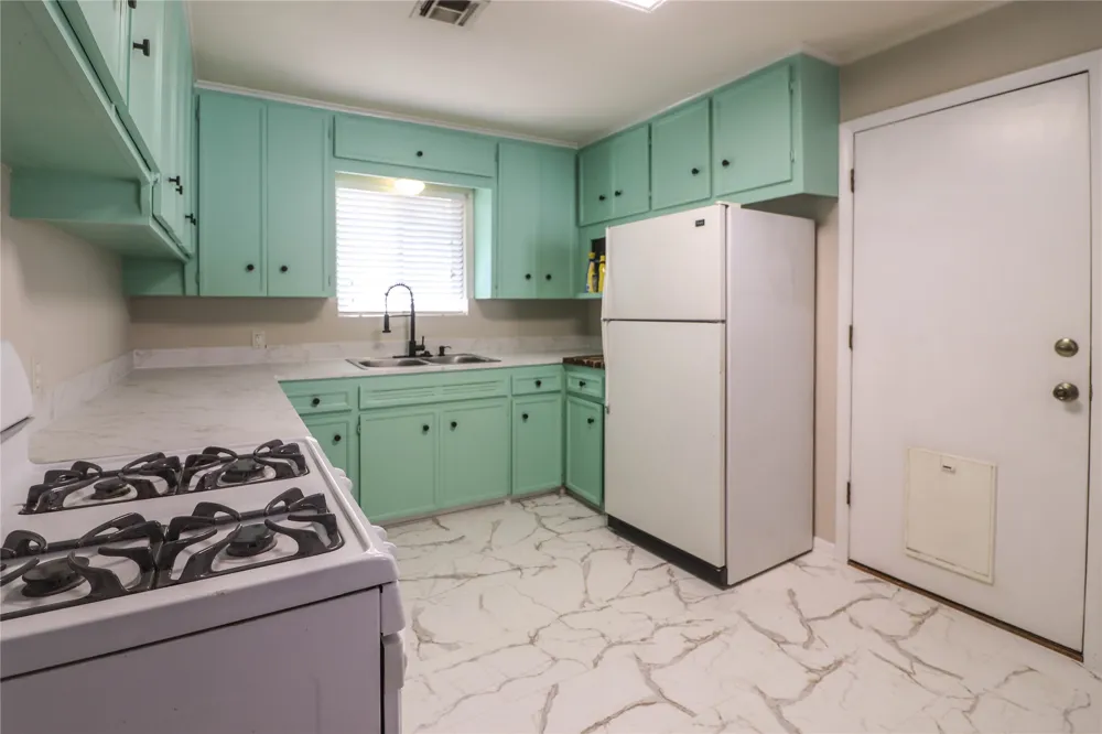 5920 E 25th Street S Tulsa, OK 74114