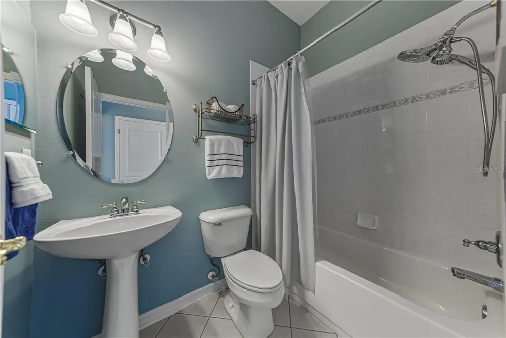 5252 BRIGHTON SHORE DRIVE Apollo Beach, FL 33572
