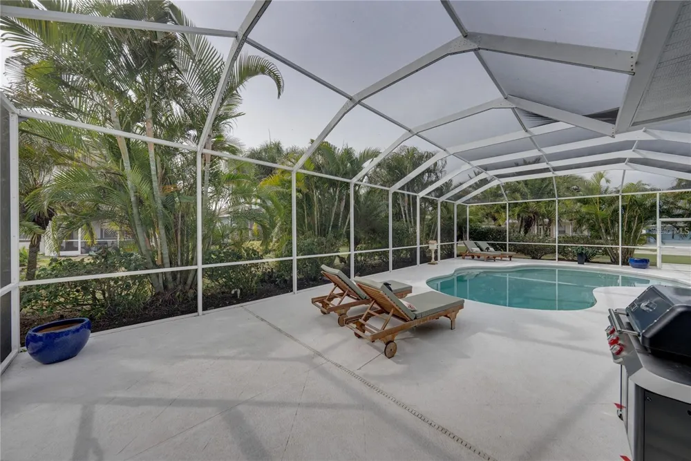 5252 BRIGHTON SHORE DRIVE Apollo Beach, FL 33572