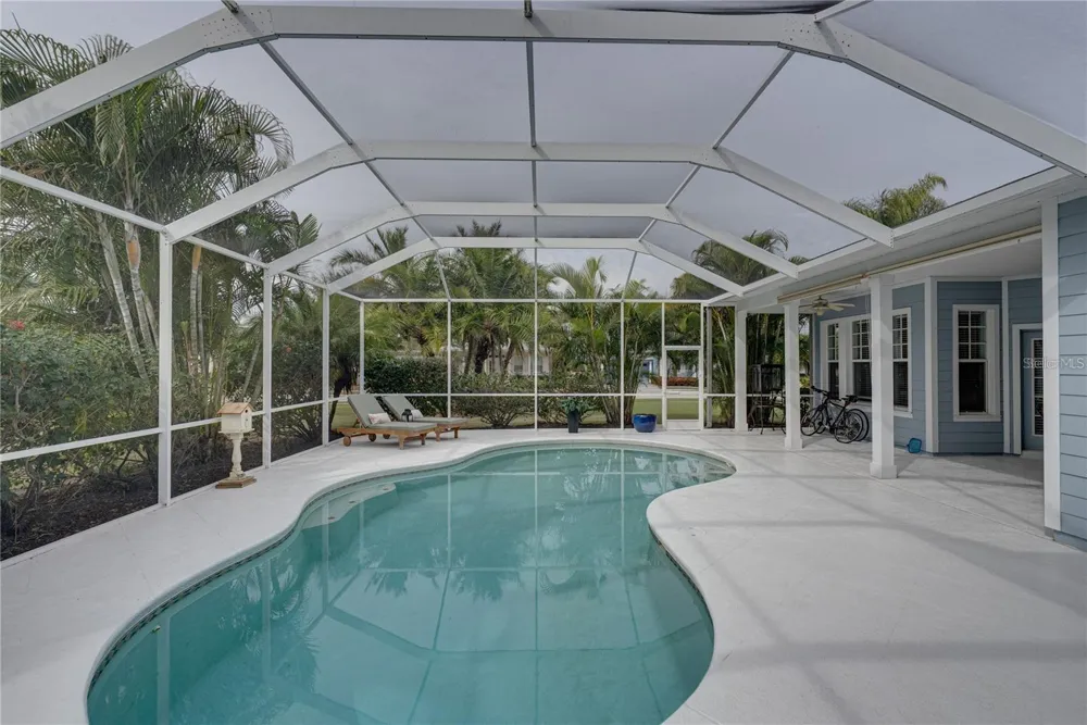 5252 BRIGHTON SHORE DRIVE Apollo Beach, FL 33572