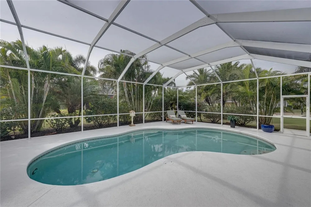 5252 BRIGHTON SHORE DRIVE Apollo Beach, FL 33572