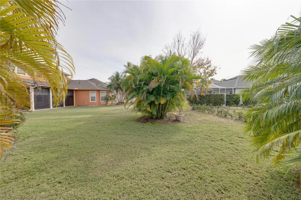 5252 BRIGHTON SHORE DRIVE Apollo Beach, FL 33572