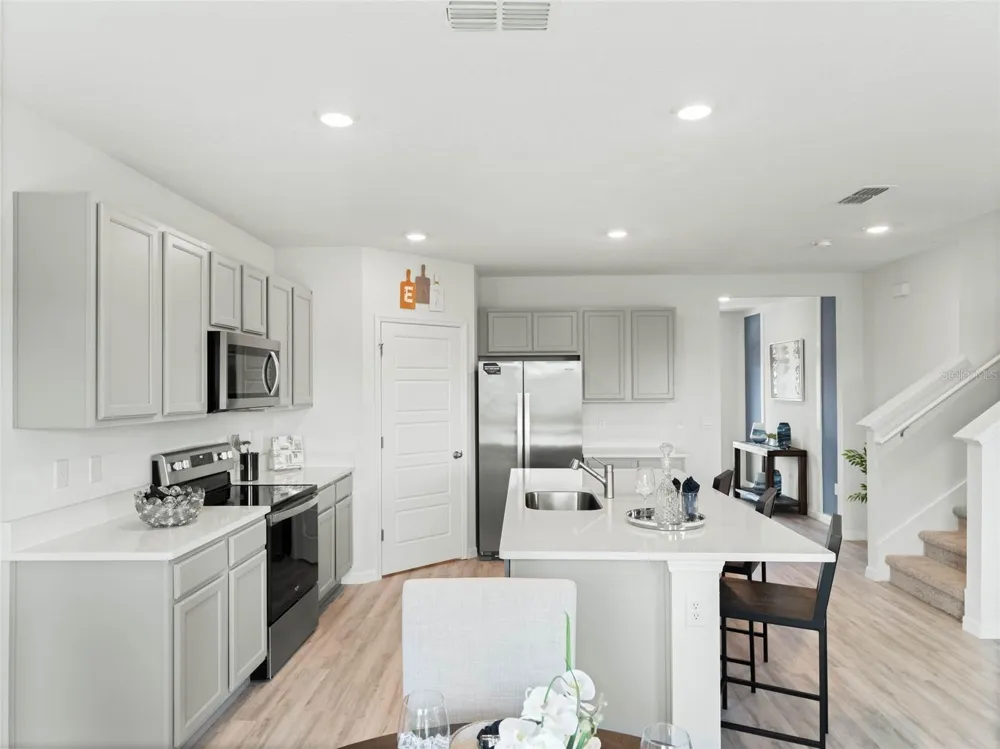 2482 AVEENO AVENUE Haines City, FL 33844