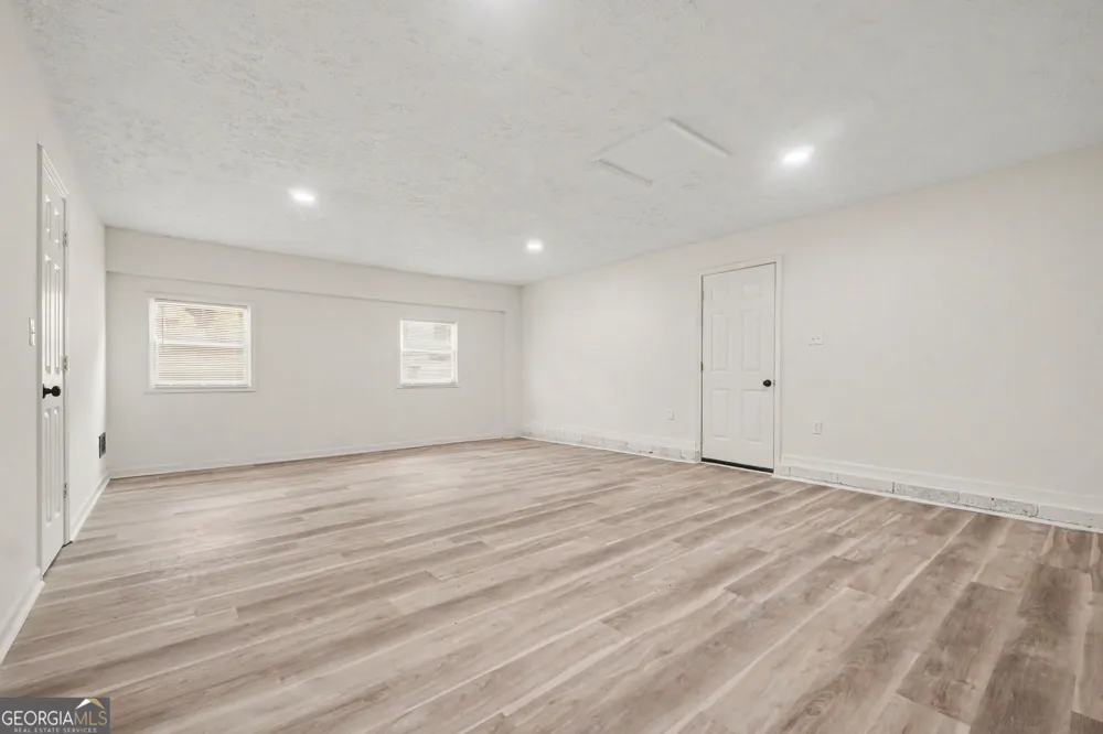 6855 Kimberly Mill RD Atlanta, GA 30349