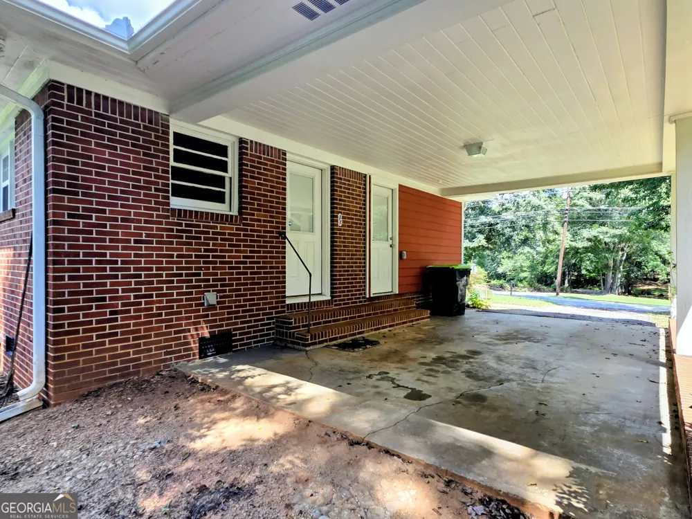 219 E Johnson ST Temple, GA 30179