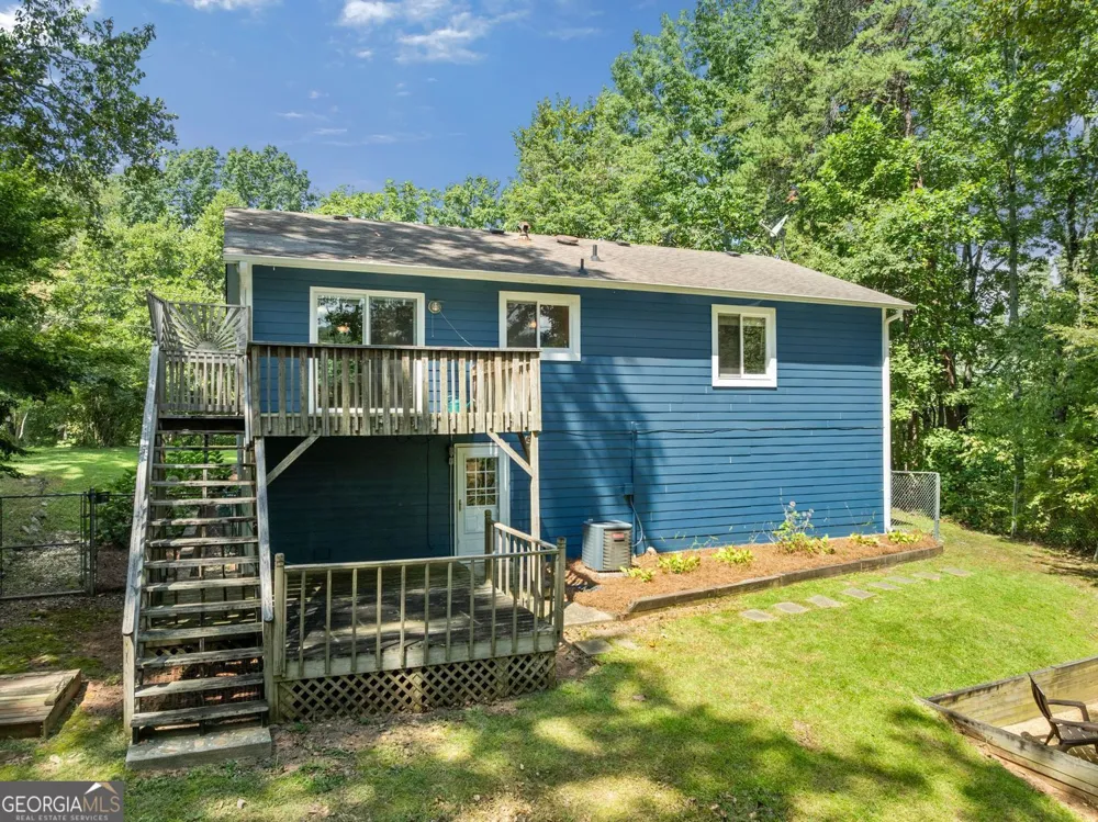1725 Gordon RD Cumming, GA 30040