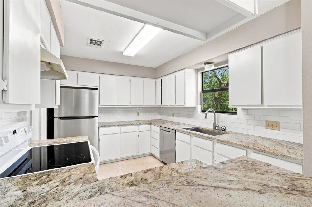 10010 Wildflower Lane #B Austin, TX 78733
