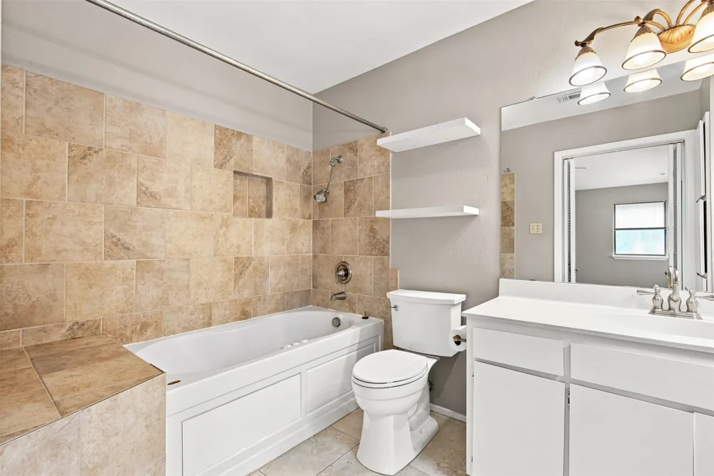 10010 Wildflower Lane #B Austin, TX 78733