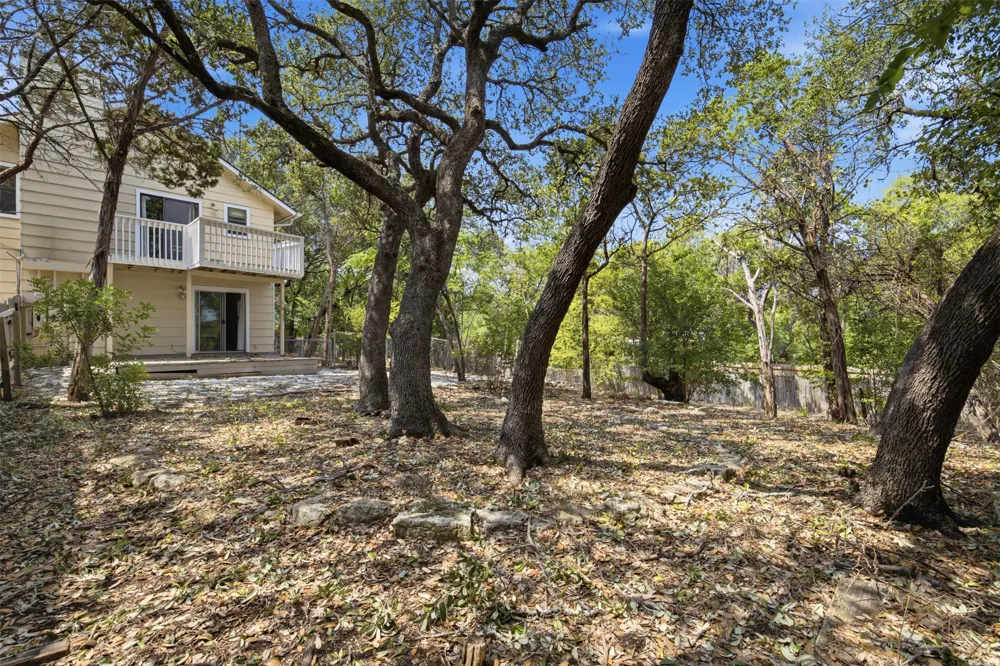 10010 Wildflower Lane #B Austin, TX 78733