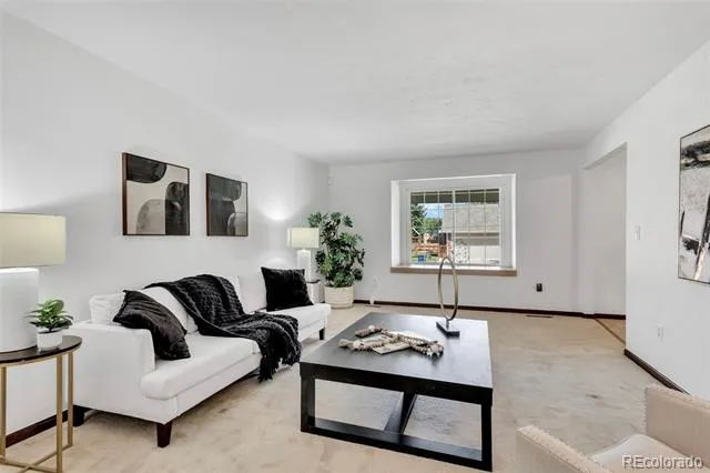3894 E Long Place Centennial, CO 80122
