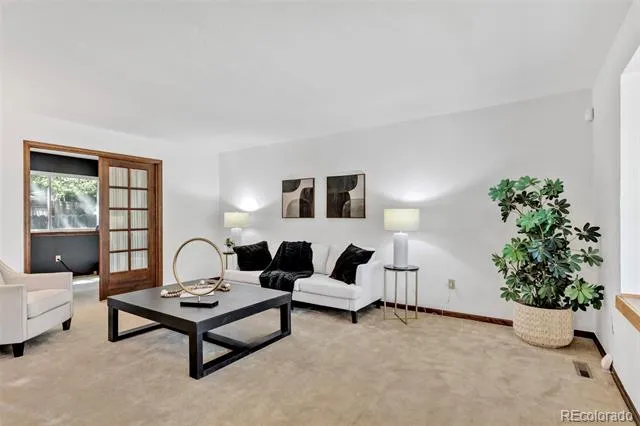 3894 E Long Place Centennial, CO 80122