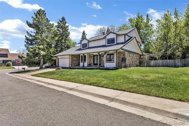 3894 E Long Place Centennial, CO 80122