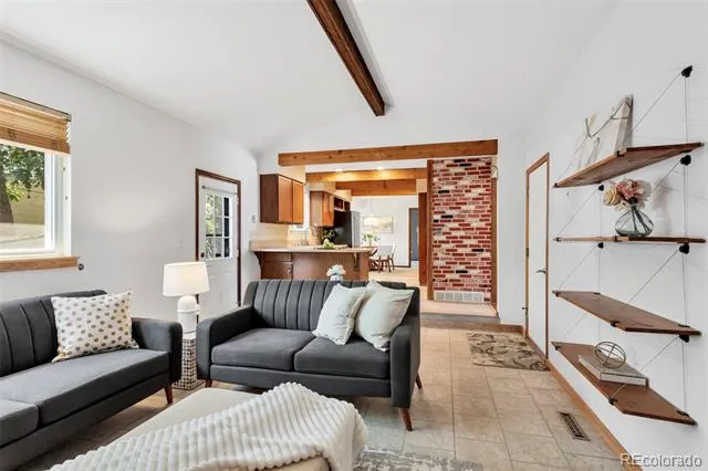 3894 E Long Place Centennial, CO 80122