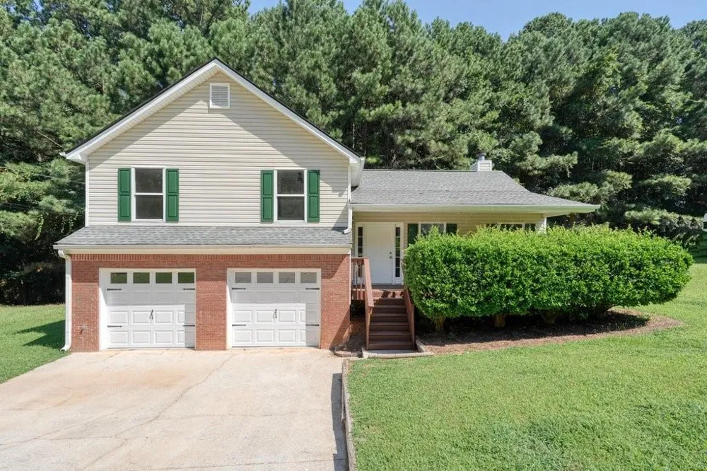 4848 Odessa W Inlt Acworth, GA 30101
