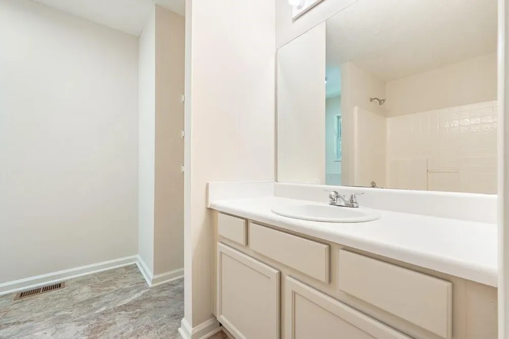 4848 Odessa W Inlt Acworth, GA 30101